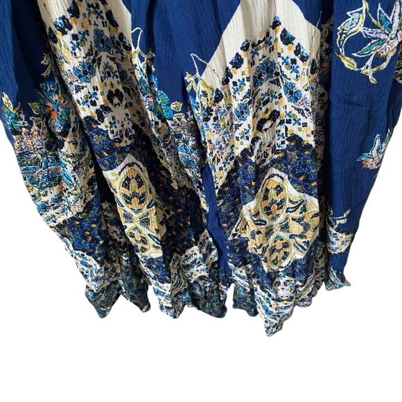 Free People Cut Out Blue Floral Wide leg Jumpsuit size medium - Picture 11 of 15
